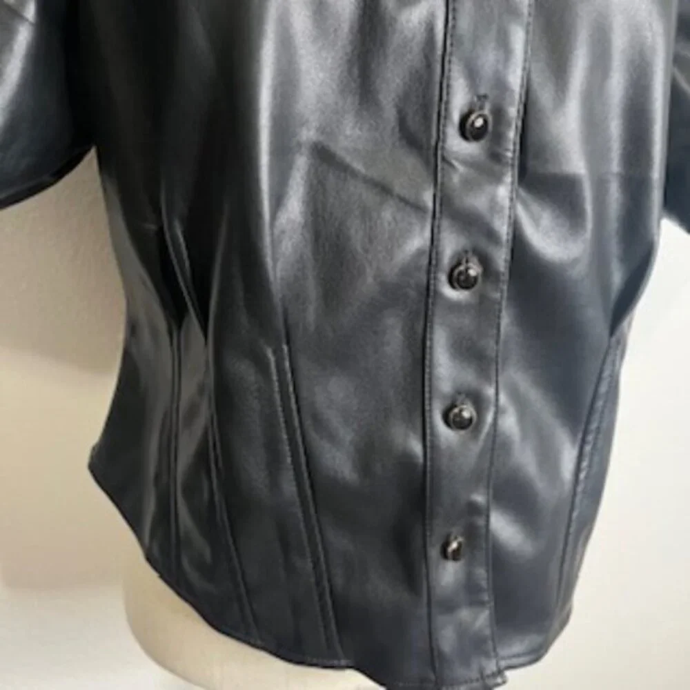 NEW Bagatelle Fitted Top Women’s Size Large Faux Leather‎ Puff Sleeves Button Up